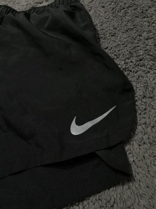 Szorty Nike Running