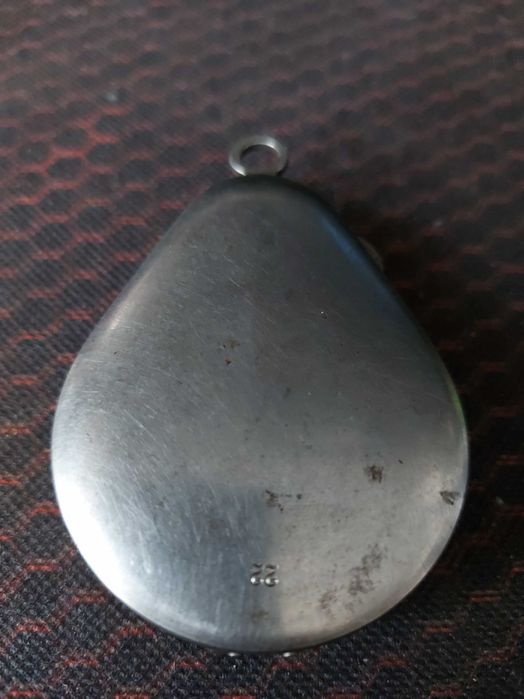 Antyczny zegarek kieszonkowy