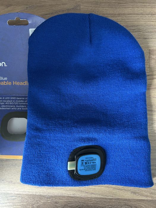 Niebieska czapka beanie unisex onesize z lampką USB NOWA