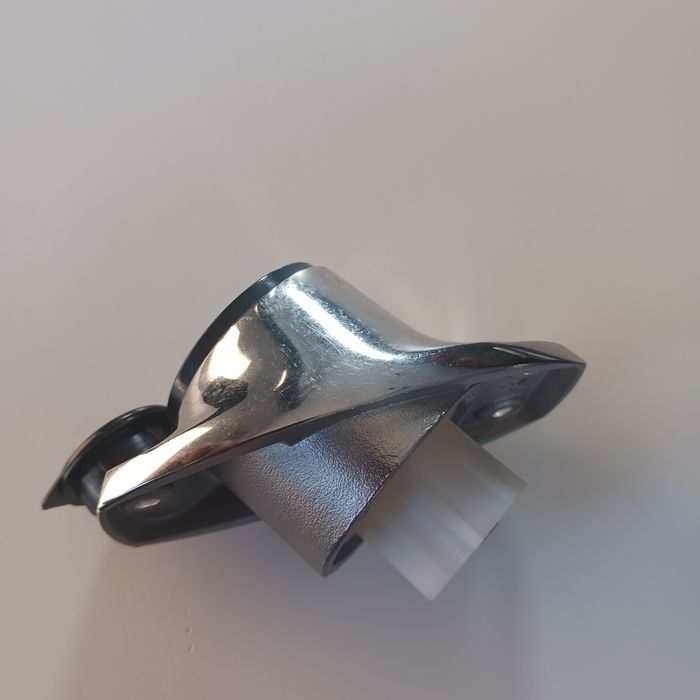 Gniazdo lampy nawigacyjnej 360°do łodzi jachtu  Osculati