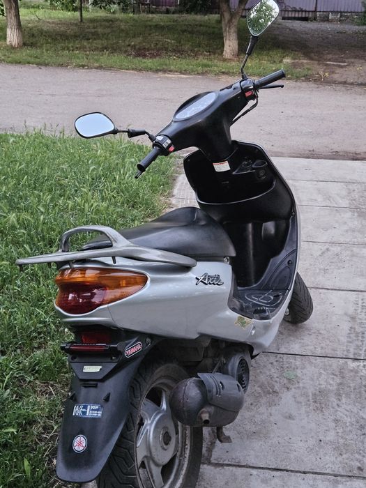 Скутер Yamaha GRAND AXIS 100