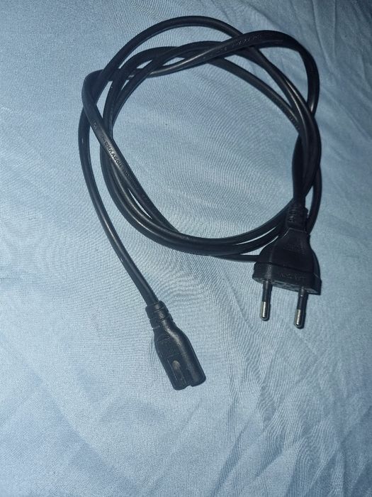 Ps4 Slim  +  Dobry Zestaw.