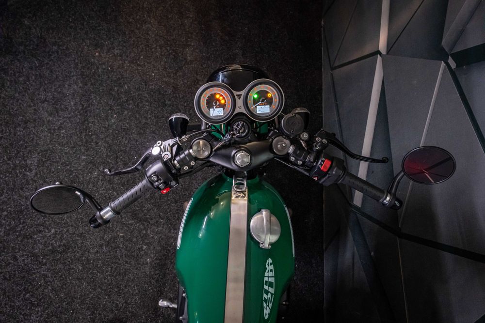 Triumph Thruxton