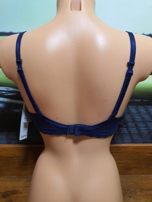 Biustonosz Chantelle 65 E