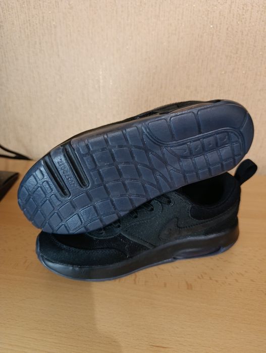 Кросівки Nike Air Max Motif 33 розмір