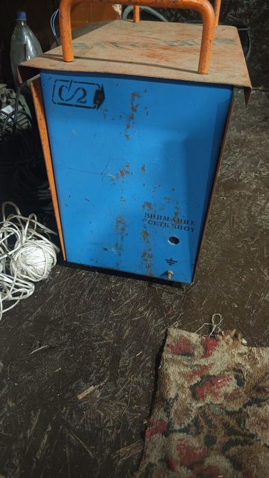 Сварочный аппарат+зарядное устройство . очень хорошо подойдёт для Сто