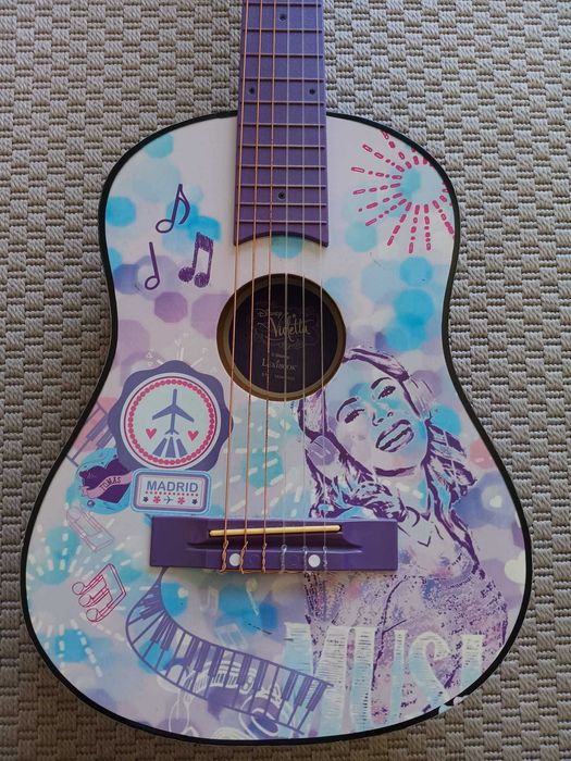 Guitarra criança