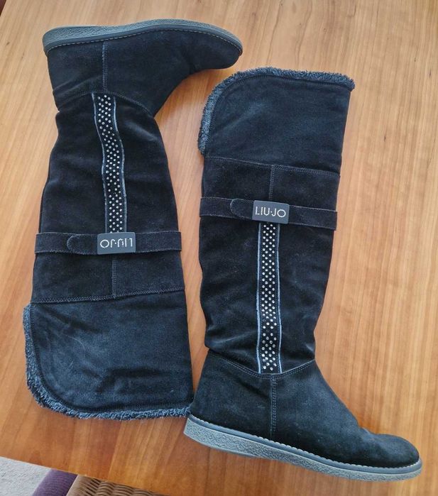 Botas de camurça pretas Liujo T35