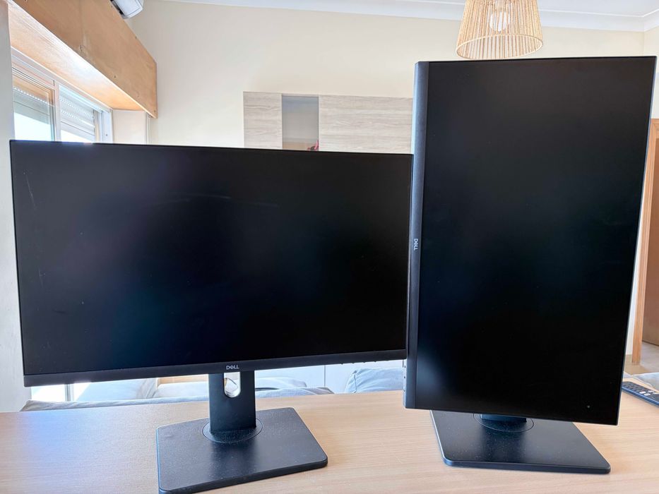2 monitores Dell 24"+ Dock Lenovo