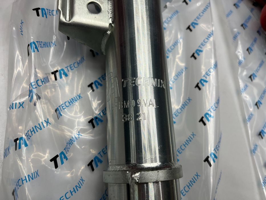 BMW E90 E91 E92 E93 E82 87 Gwint Przód Gwintowane zawieszenie