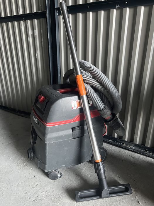 Odkurzacze przemysłowe Starmix, Dewalt Makita wypożyczalnia