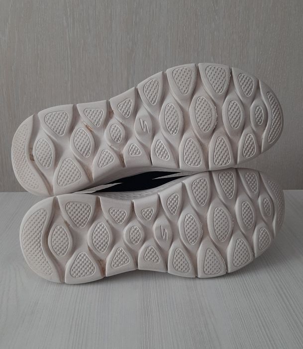 Кросівки Skechers