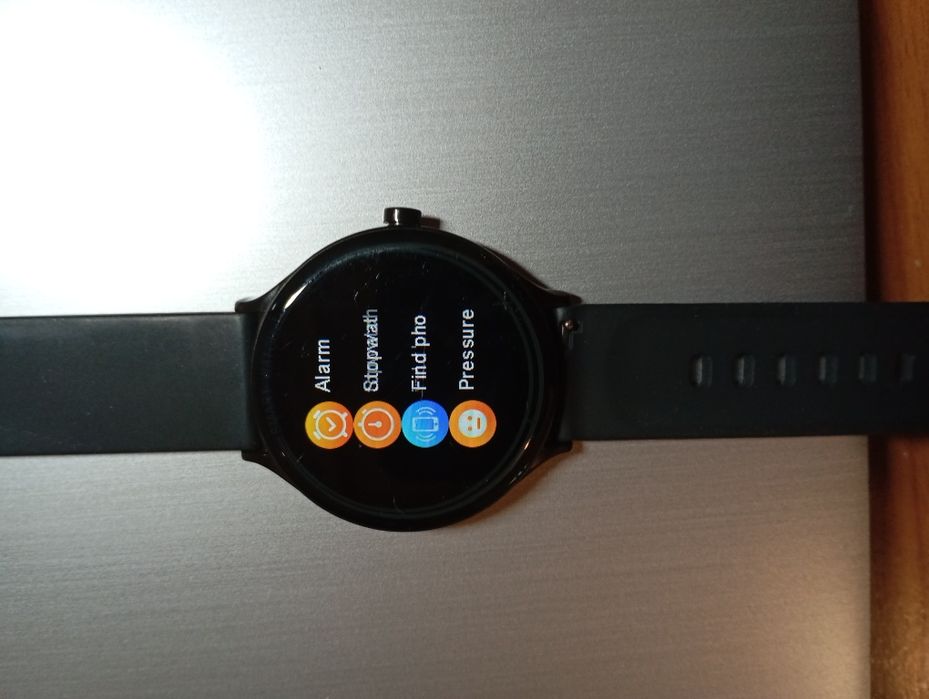 Simple Smartwatch64751299249283123