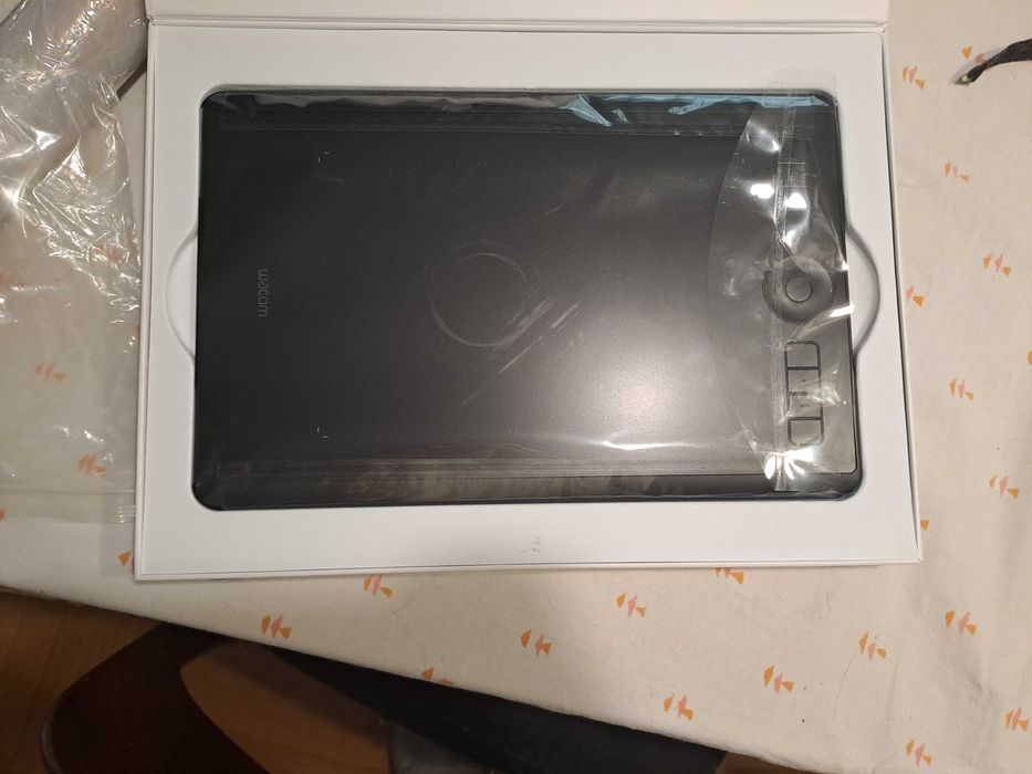 Wacom Intuos Pro Medium PTH-660