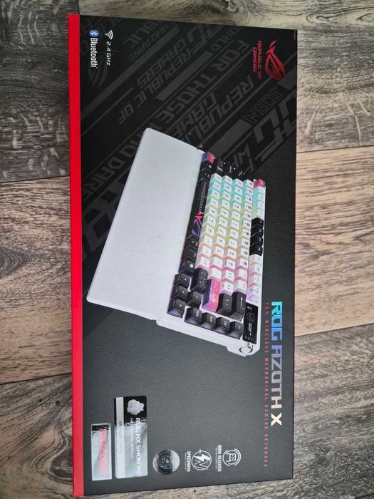 Ігрова клавіатура ASUS ROG Azoth X NX Snow V2 PBT