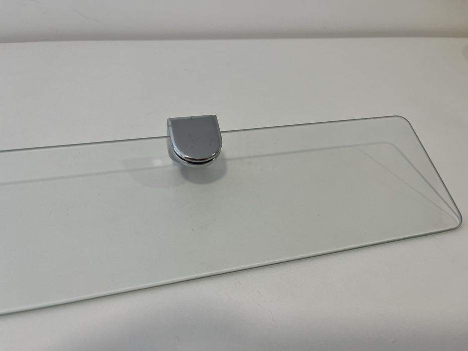 Prateleira de Vidro IKEA para WC - Ajustável e Como Nova!