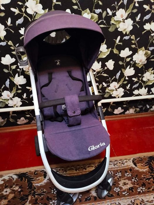 Б/у прогулочна коляска