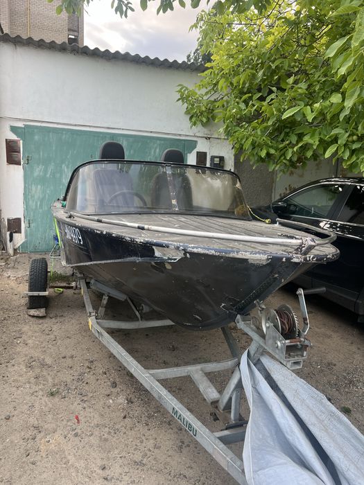 Продам лодку Днепр , Selva 30