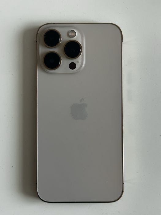 IPhone 13 Pro 128GB Gold . Bateria: 94%