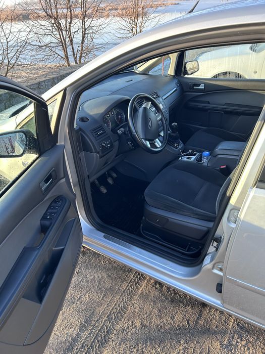 Ford C-MAX 2.0 бензин