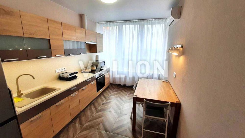 Продаж 2к квартири 61,4 м2 за адресою  Відрадний проспект (Чубаря), 2