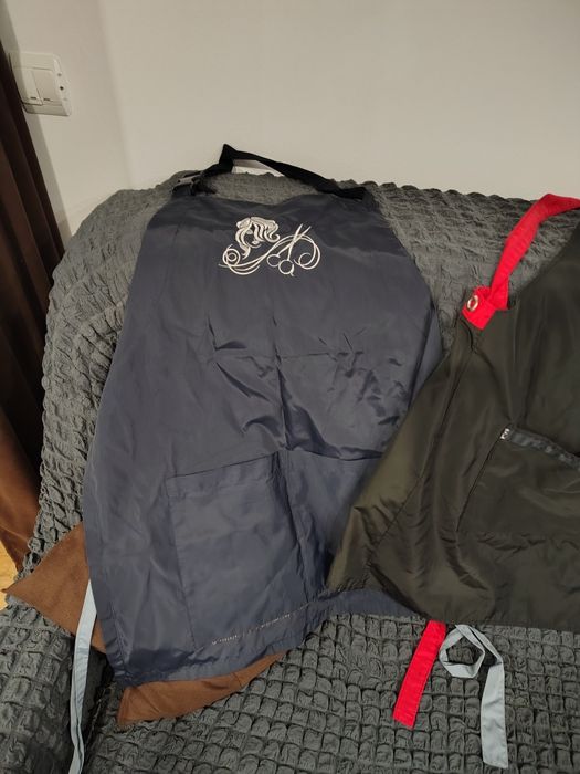 Парикмахерские фартуки и халаты