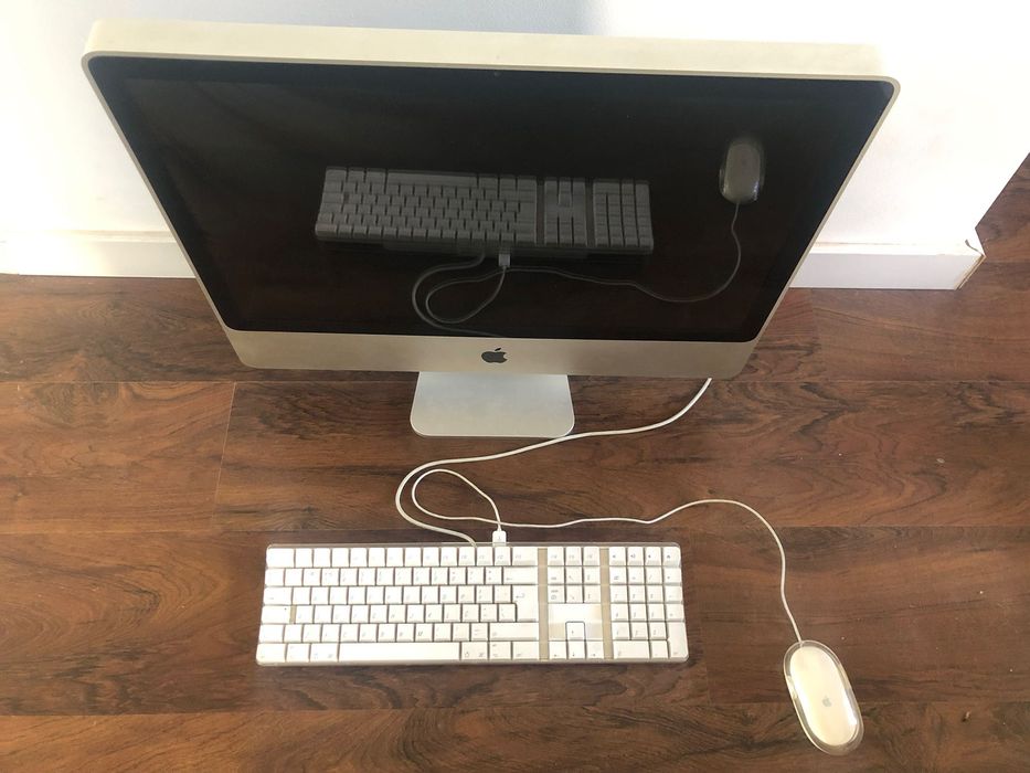 iMac 24" 500GB SSD + 4GB ram