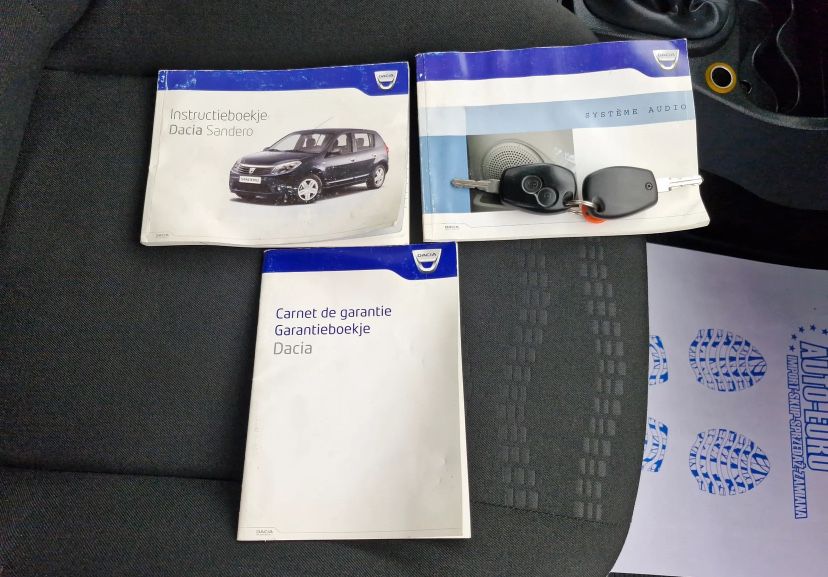 Dacia Sandero Stepway 2010 бензин 1.6 (87к/с) пасує під ГБО