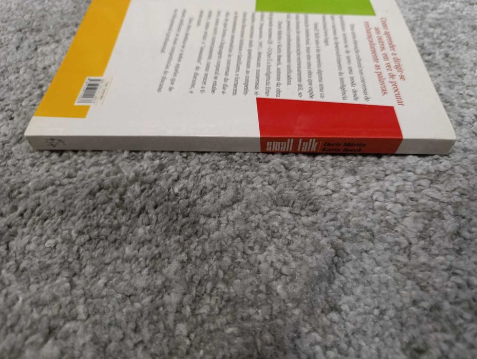 Small Talk: The Superior Art of Everyday Conversation (with Shipping)64752251499905122