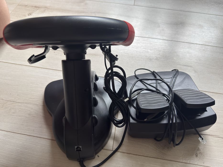 Kierownica z wibracjami EG103 Esperanza do PC/PS2/PS3 High Octane