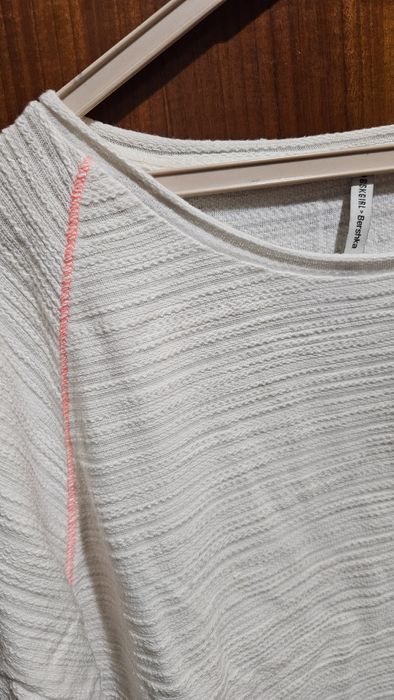 Camisola branca Bershka