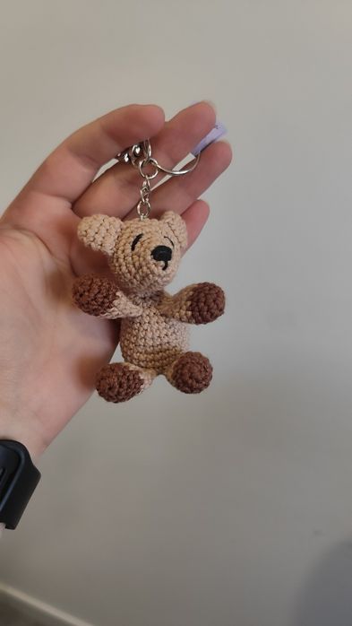 Porta-chave com  veado bebé em crochet