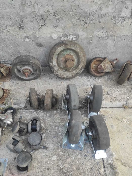 Продам колеса до тележки, тачки, стула