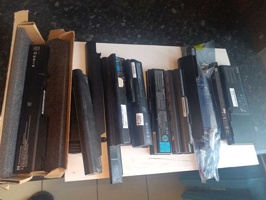 аккумуляторная батарея для ноутбука \250 за 1шт