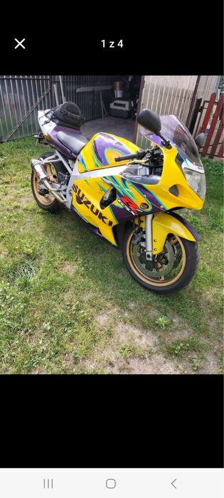 Suzuki gsxr 600 all stare