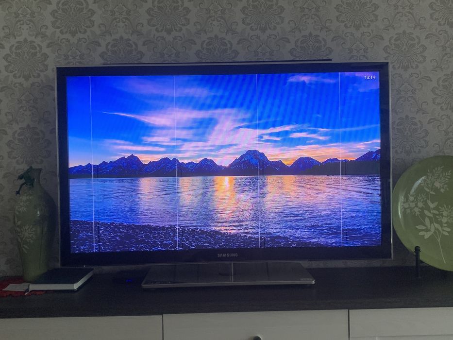LED Телевизор Самсунг 46’’ рабочий на запчасти