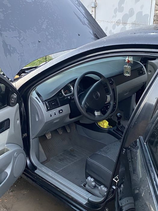 Продам шевроле лачетті 5000$