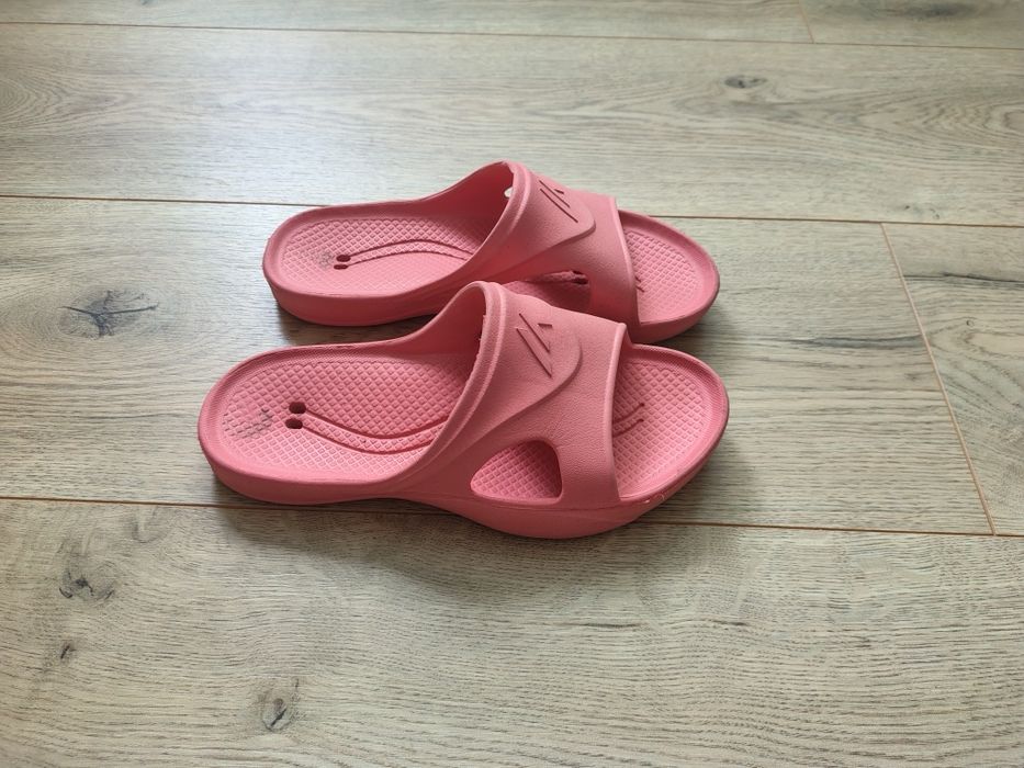 Klapki Martes rozmiar 33