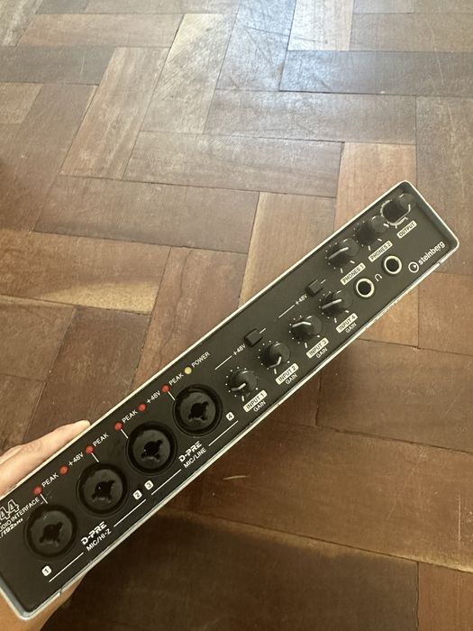 Interface steinberg ur44 - usada