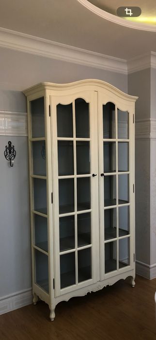 Sprzedam piękną szafę / witrynę