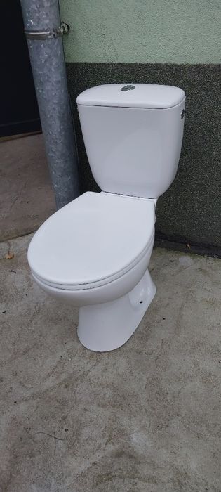 Wc kompakt, toaleta na działkę  lub remont.
