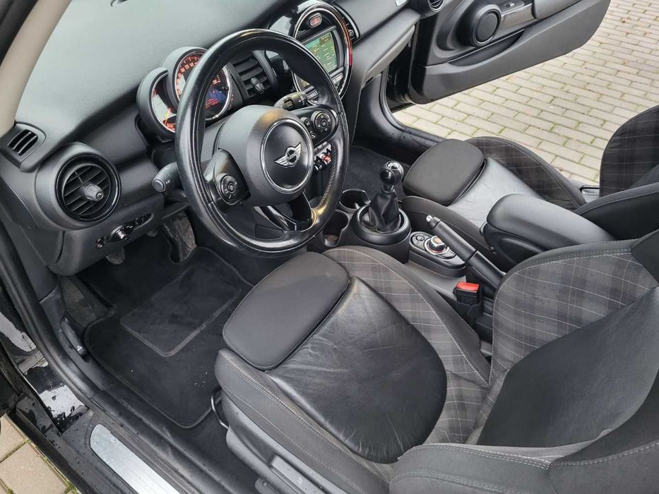 Mini one 1,2 cooper F56