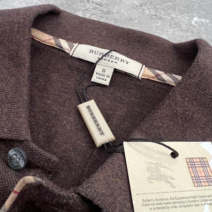 Polo Longsleeve BURBERRY, tamanho S.