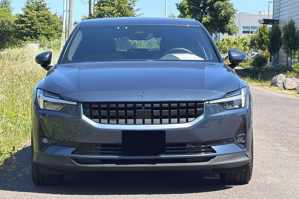 Polestar 2      2021