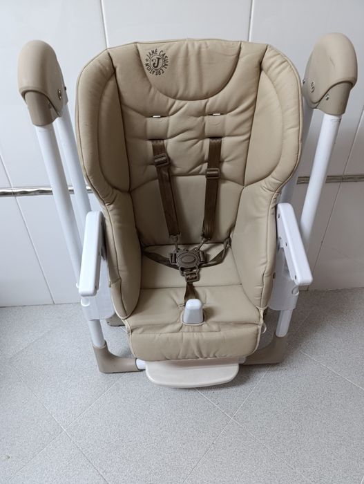 Cadeira da Papa JANÉ (Modelo MILA)