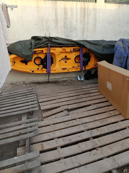 kayak da marca Hobie