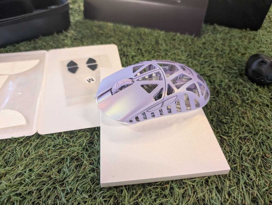 WLMouse Beast X PRO Magnesium – Gaming Mouse 8K