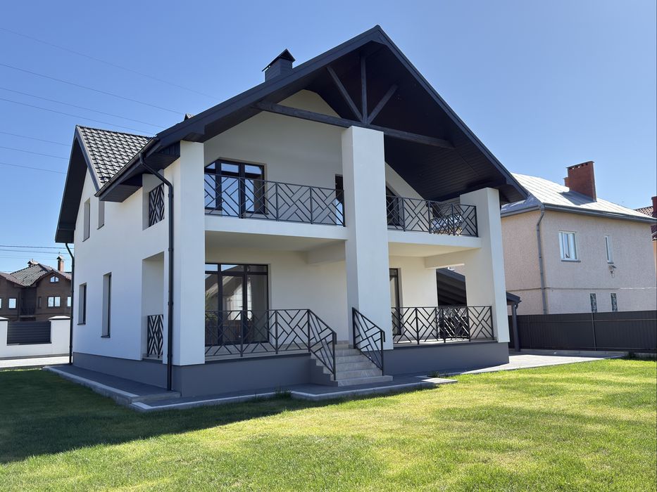 Продаж зданого будинку в с Крихівці