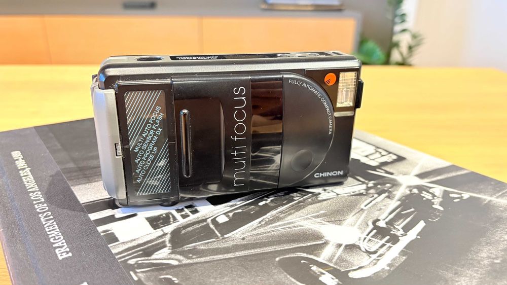Chinon Auto 3001 Multi AF 35mm aparat kompaktowy analog T4 T5 jak NOWY