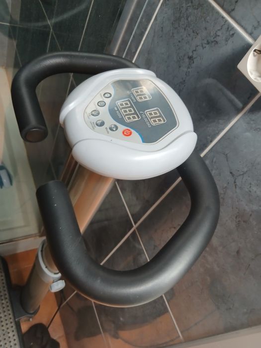 Plataforma vibratoria de exercício